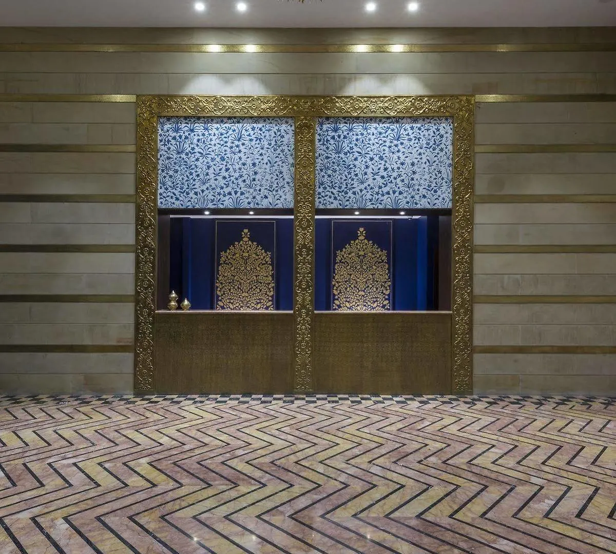 Hotel Lakend Udaipur 5*,